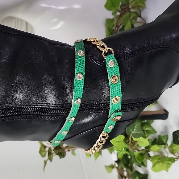 Gold Cuban Link Chain and Green Leather Boot Ankle Bracelet - Picture 1 of 9